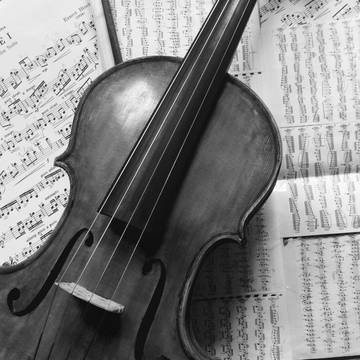 En ensom fiolinist møter Bach og&nbsp;Bloch